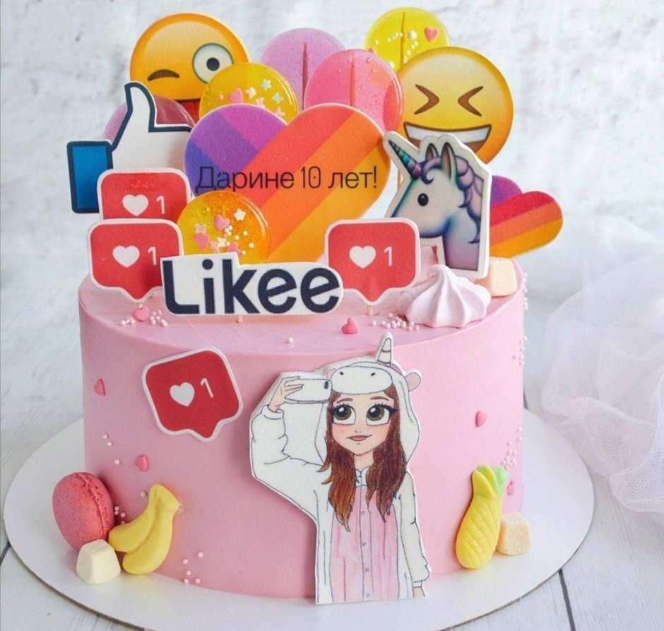 Торт с соцсетями для девочки