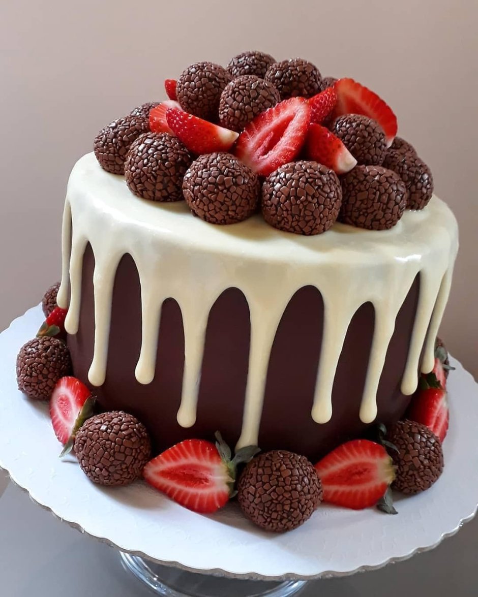 Вкусный торт на день рождения