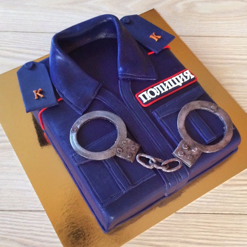 Торт с наручниками для милиционера