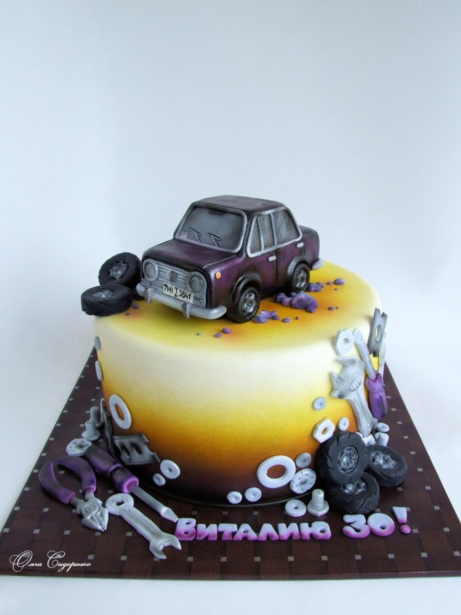 Торт с Жигули машиной