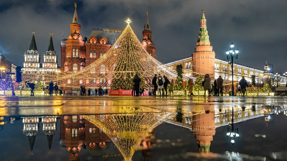 Елка в Москве 2022 на красной площади
