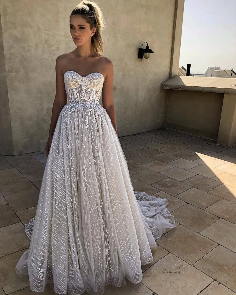 Свадебное платье из шитья