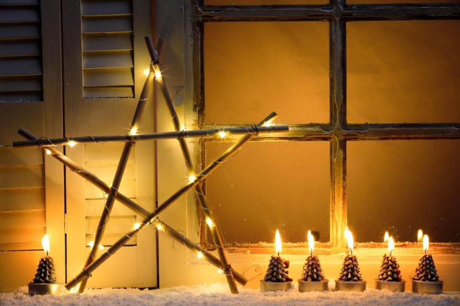 Свечи на окно Рождественские