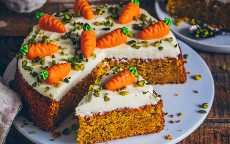 Как украсить морковный торт покрытый творожным кремом