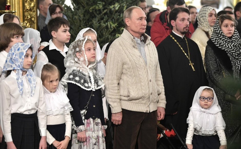 Путин на службе Рождества Христова 2020