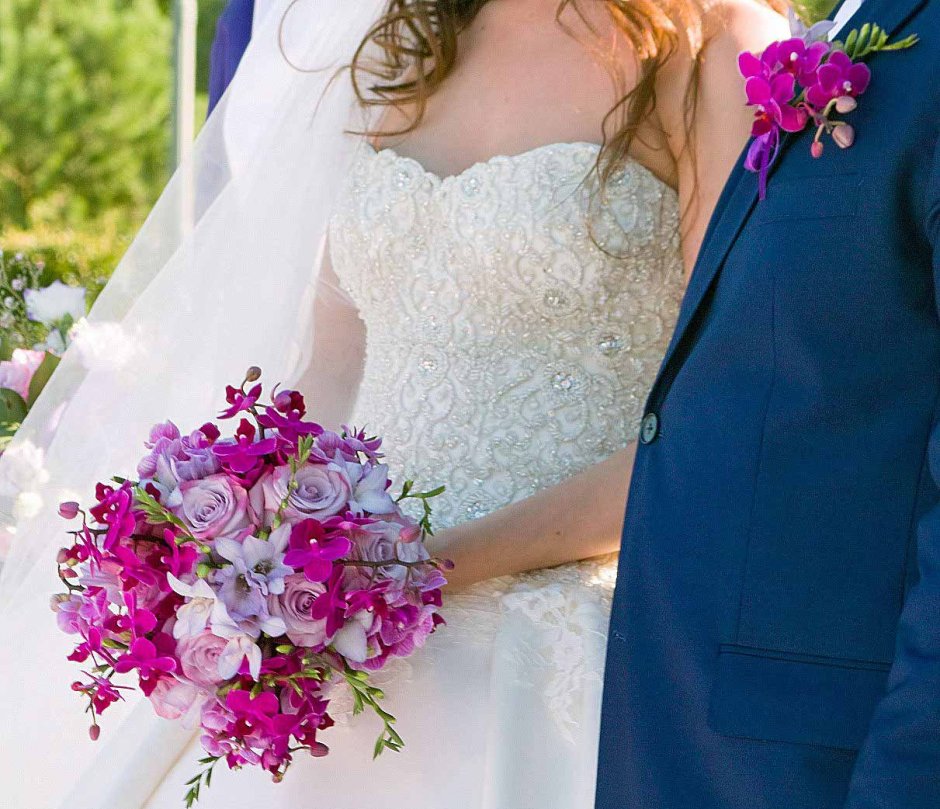 Свадебный декор в малиновом цвете