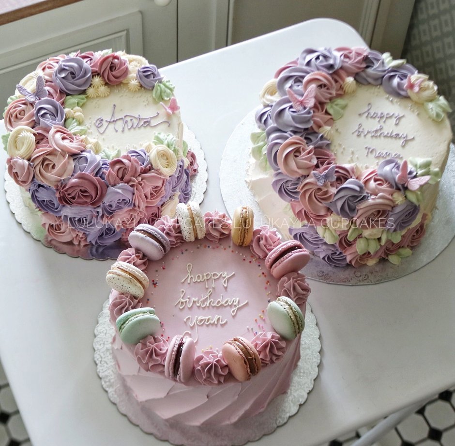 Декор торта для бабушки