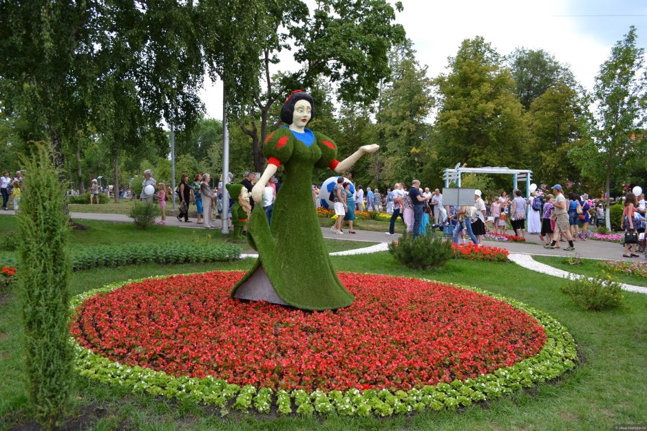 Струковский сад цветники
