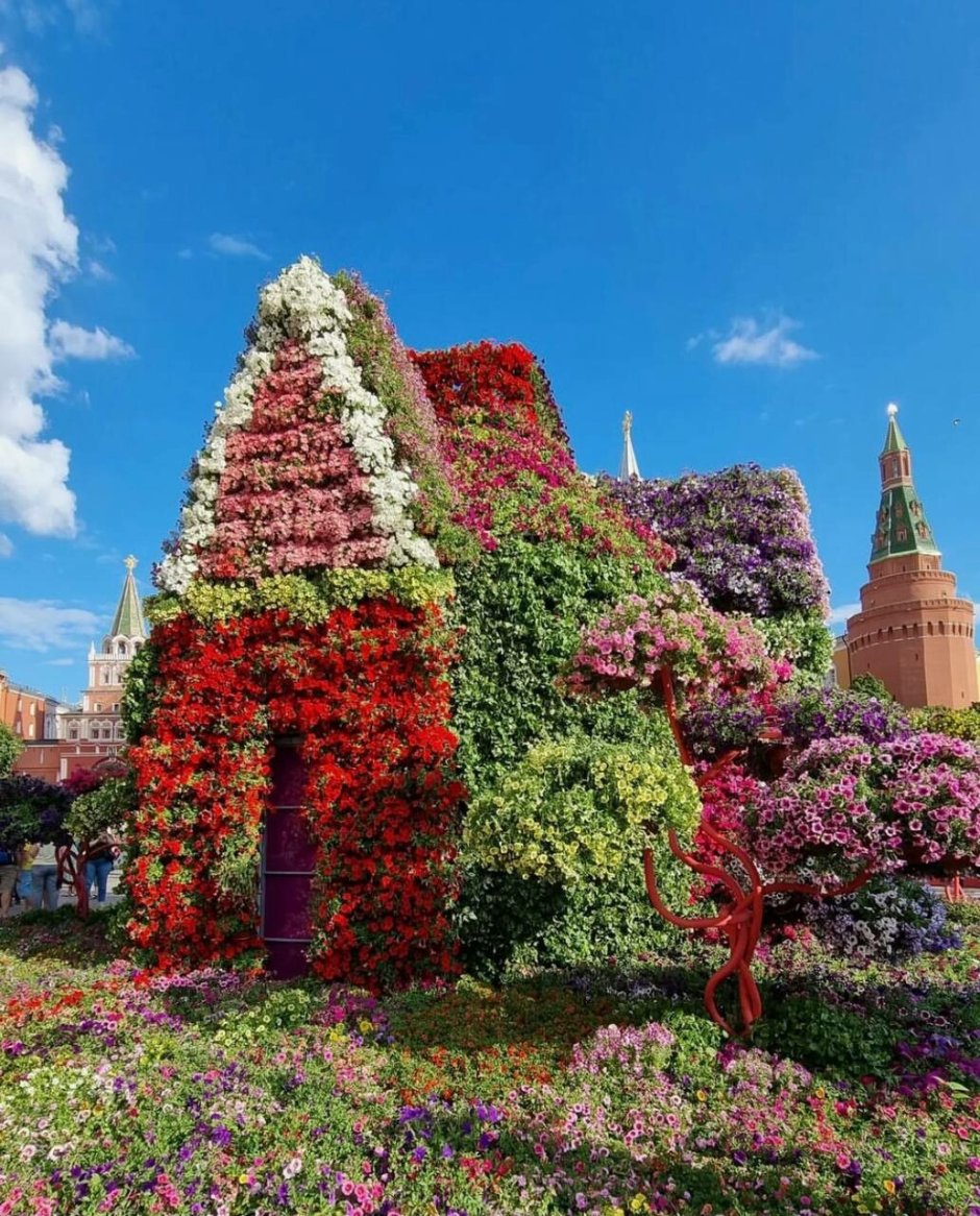 Фестиваль цветов на красной площади