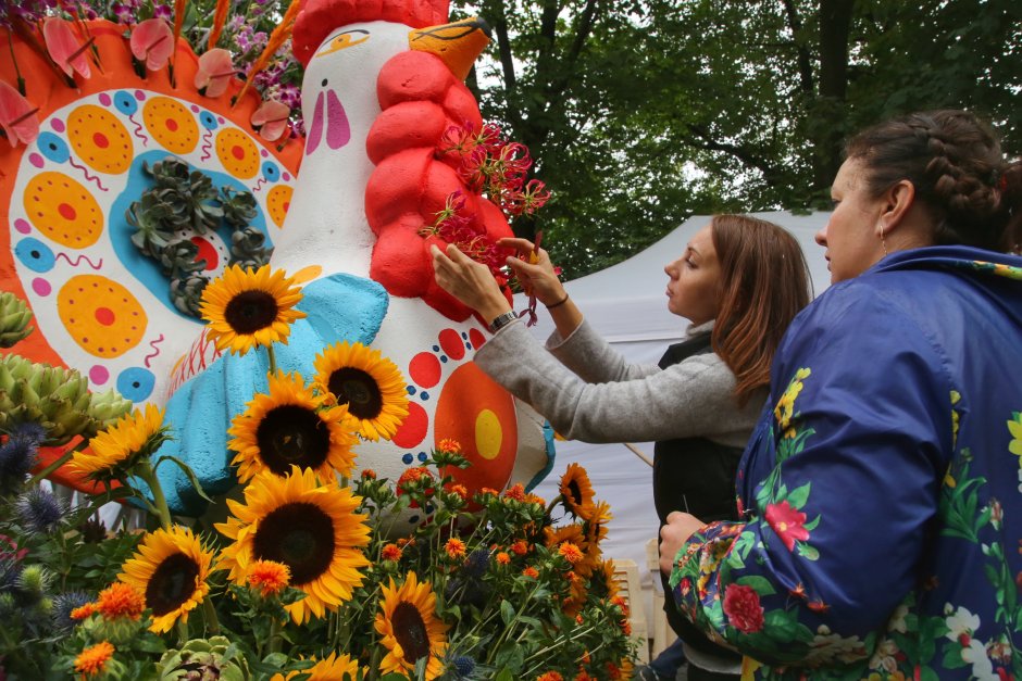 Фестиваль цветов в Ташкенте