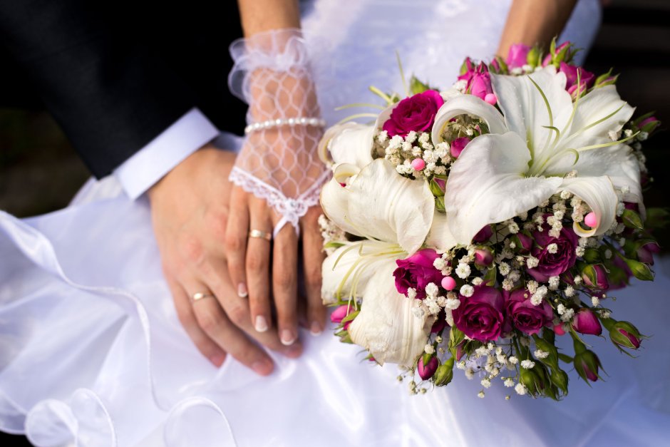 Свадебный букет с лилиями