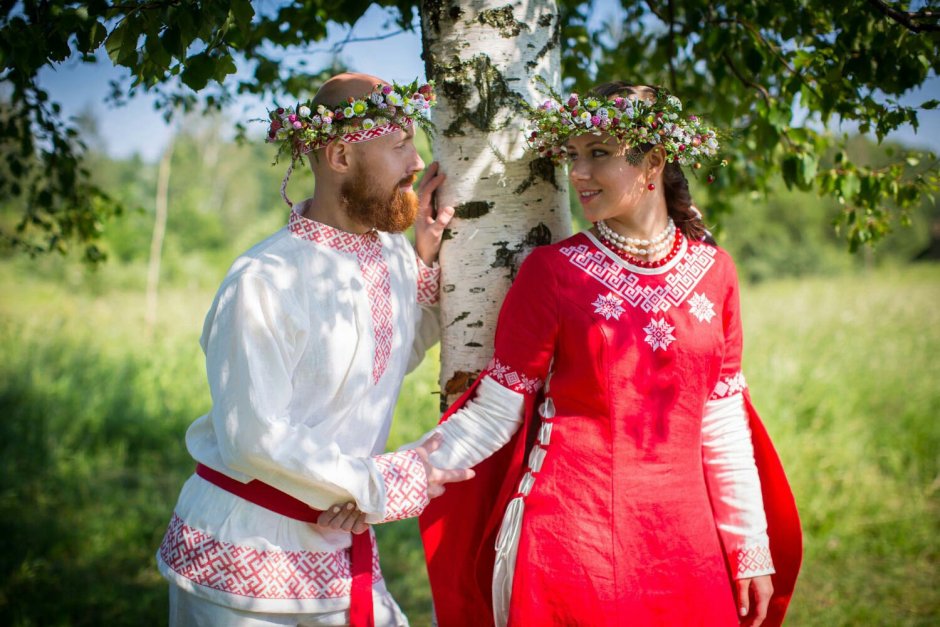 Свадебное платье в Славянском стиле