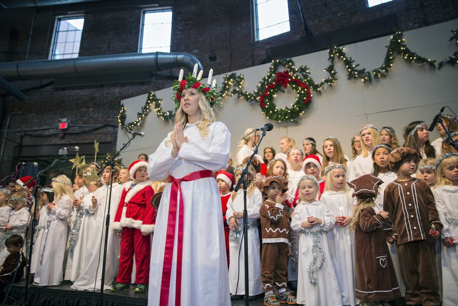 Санта Лючия праздник в Швеции