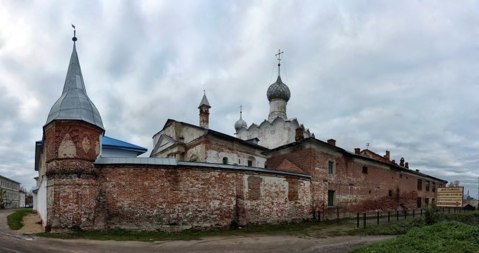 Рождественский девичий монастырь в Ростове Великом