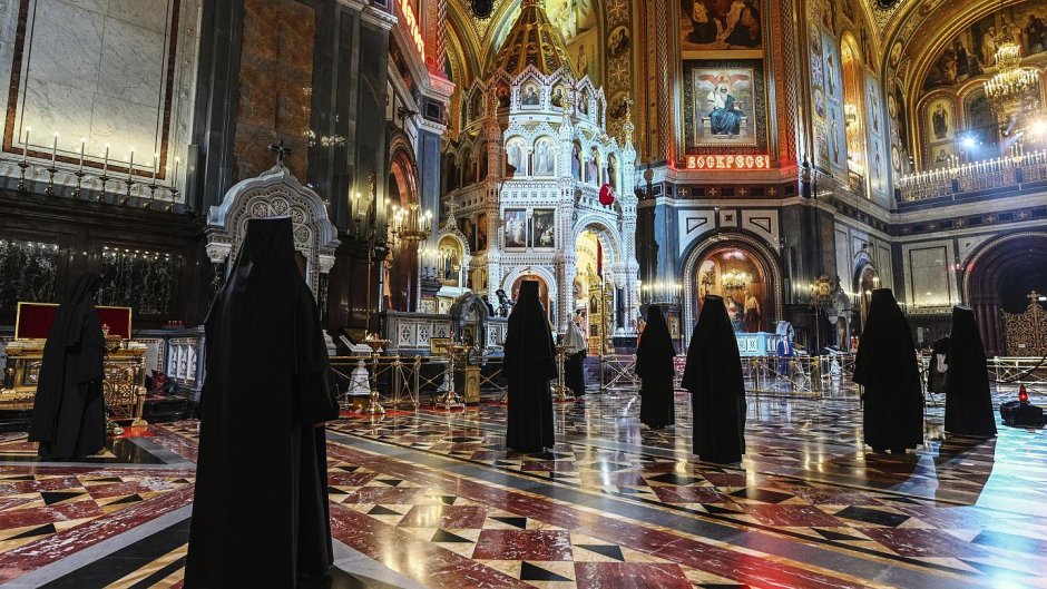 Богослужение в православном храме
