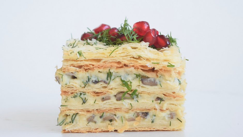 Ленивый торт Наполеон без выпечки