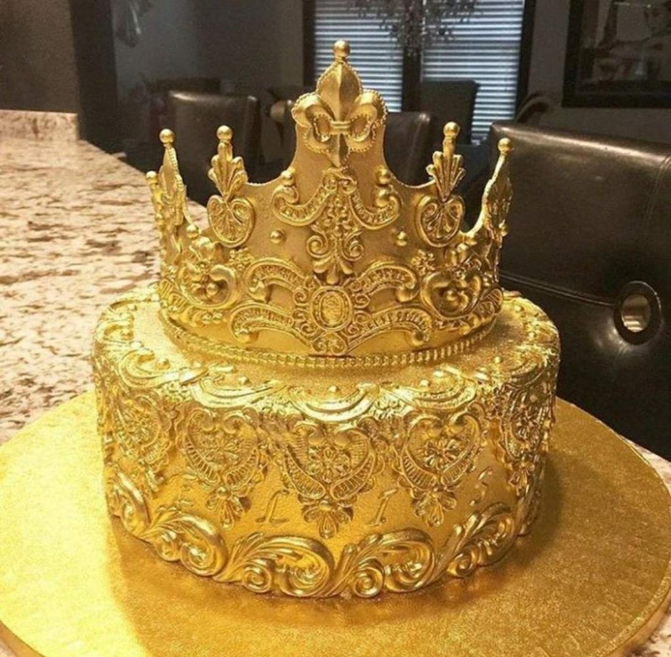 Детский торт с короной девочке