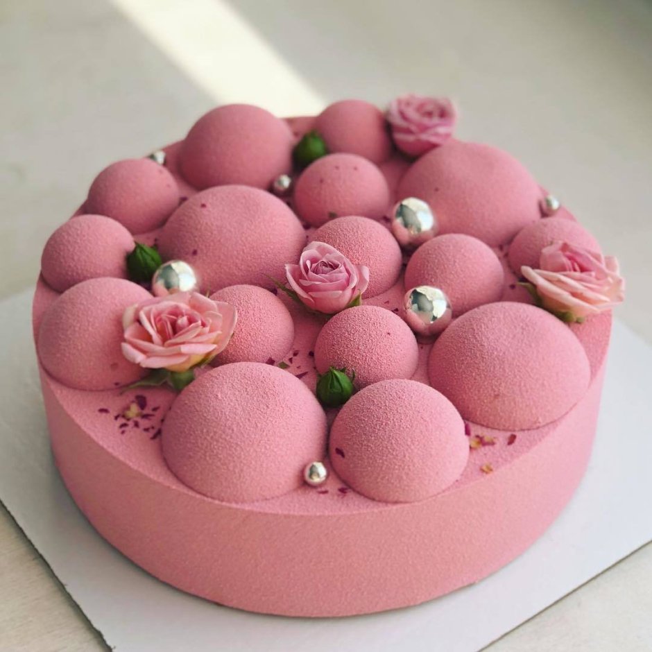 Стильный торт для девочки