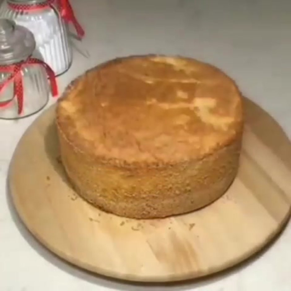 Бисквит для торта из 6 яиц пышный и простой