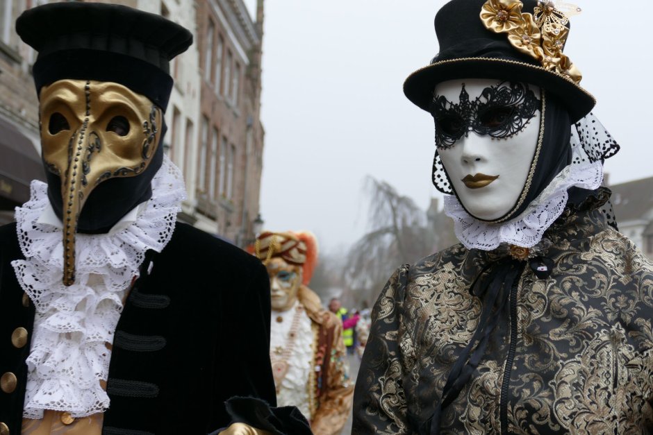 Венеция - гондола и маски