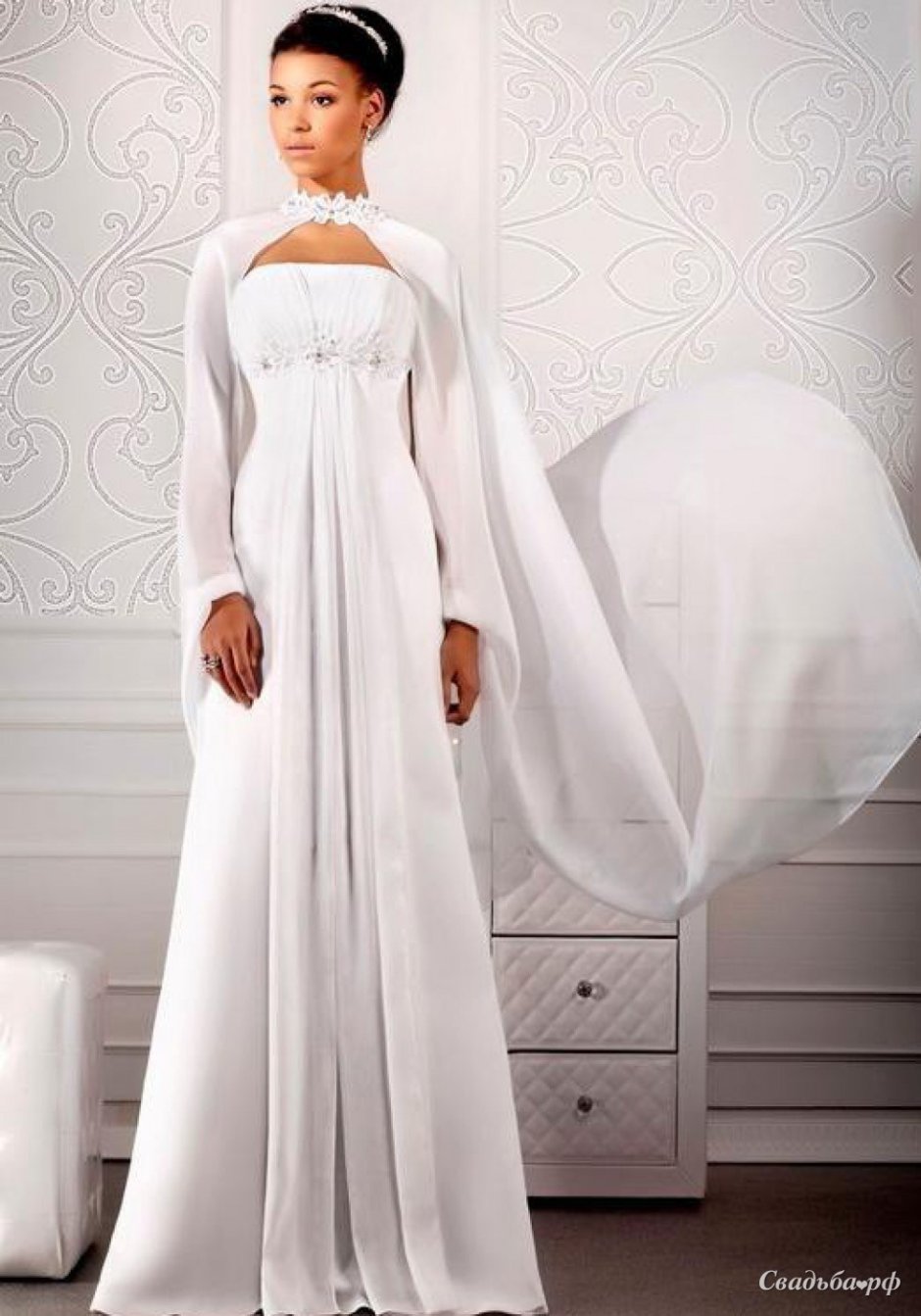 Свадебное платье в греческом стиле с рукавами