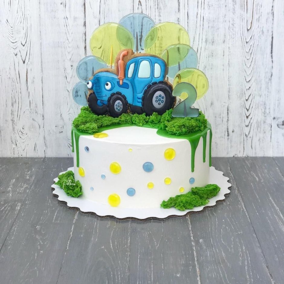 Торт трактор для мальчика из крема
