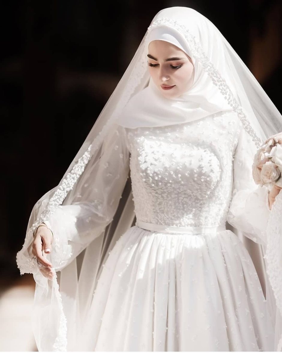 Свадебное платье для мусульманки в хиджабе
