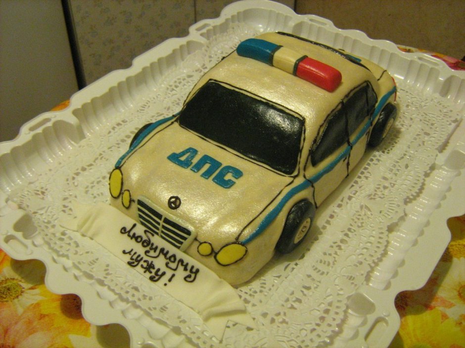 Детский торт с полицейской машиной