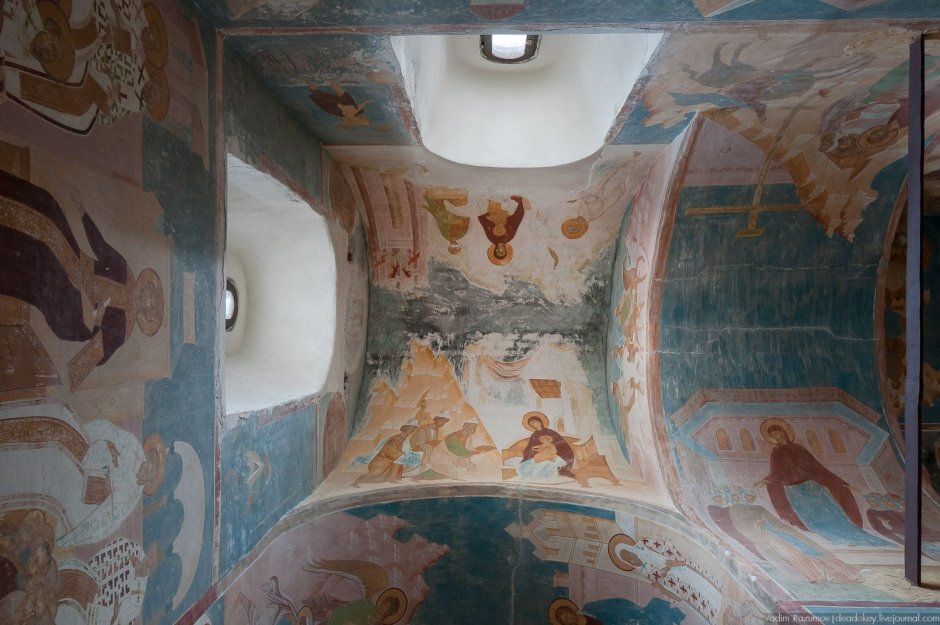 Ферапонтов монастырь фрески Дионисия полотенца