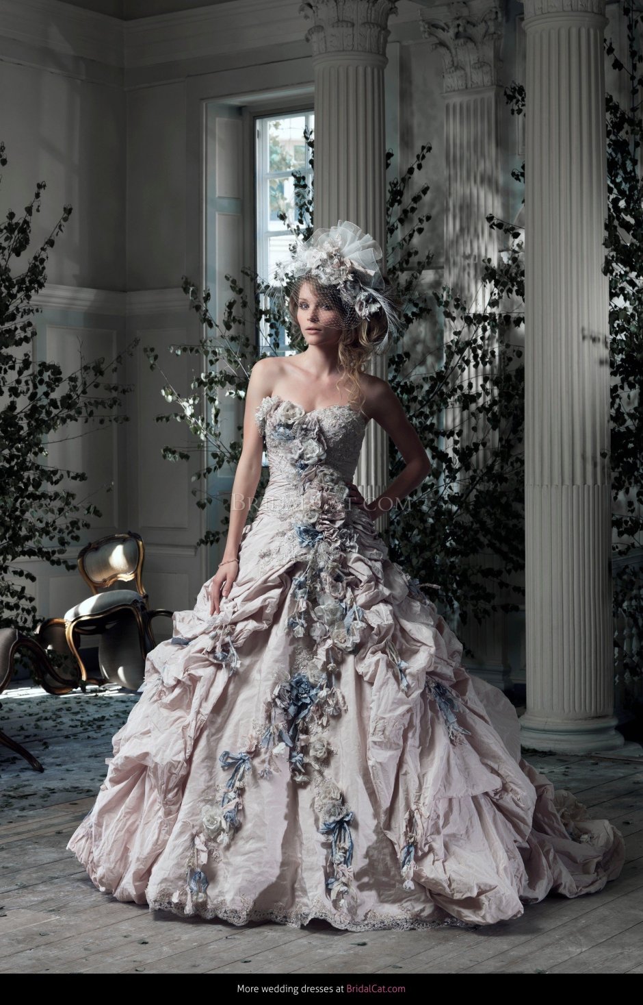 Свадебное платье в стиле рококо