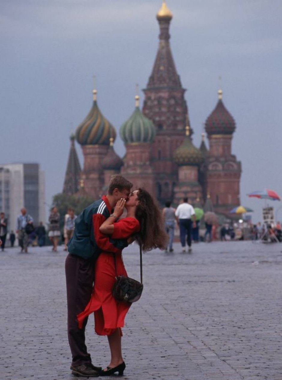 Поцелуй на красной площади