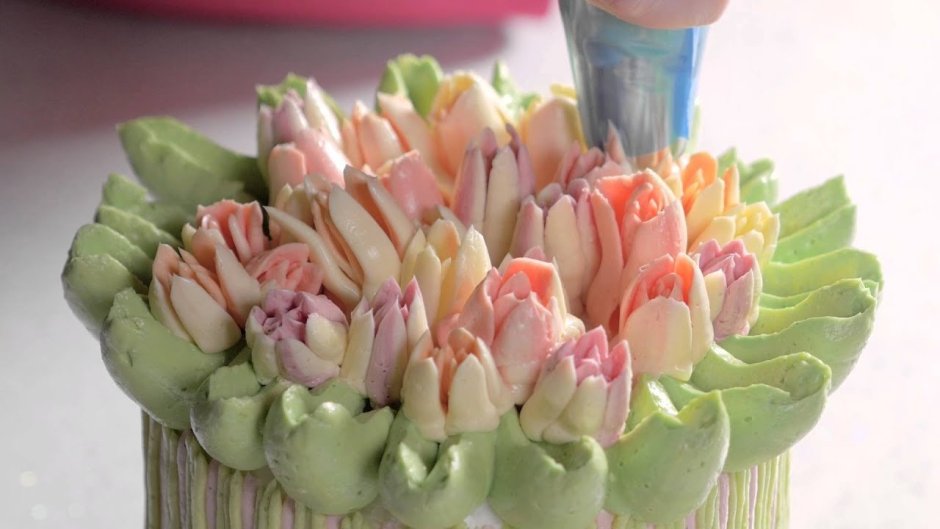 Украшаем насадкой тюльпан торты