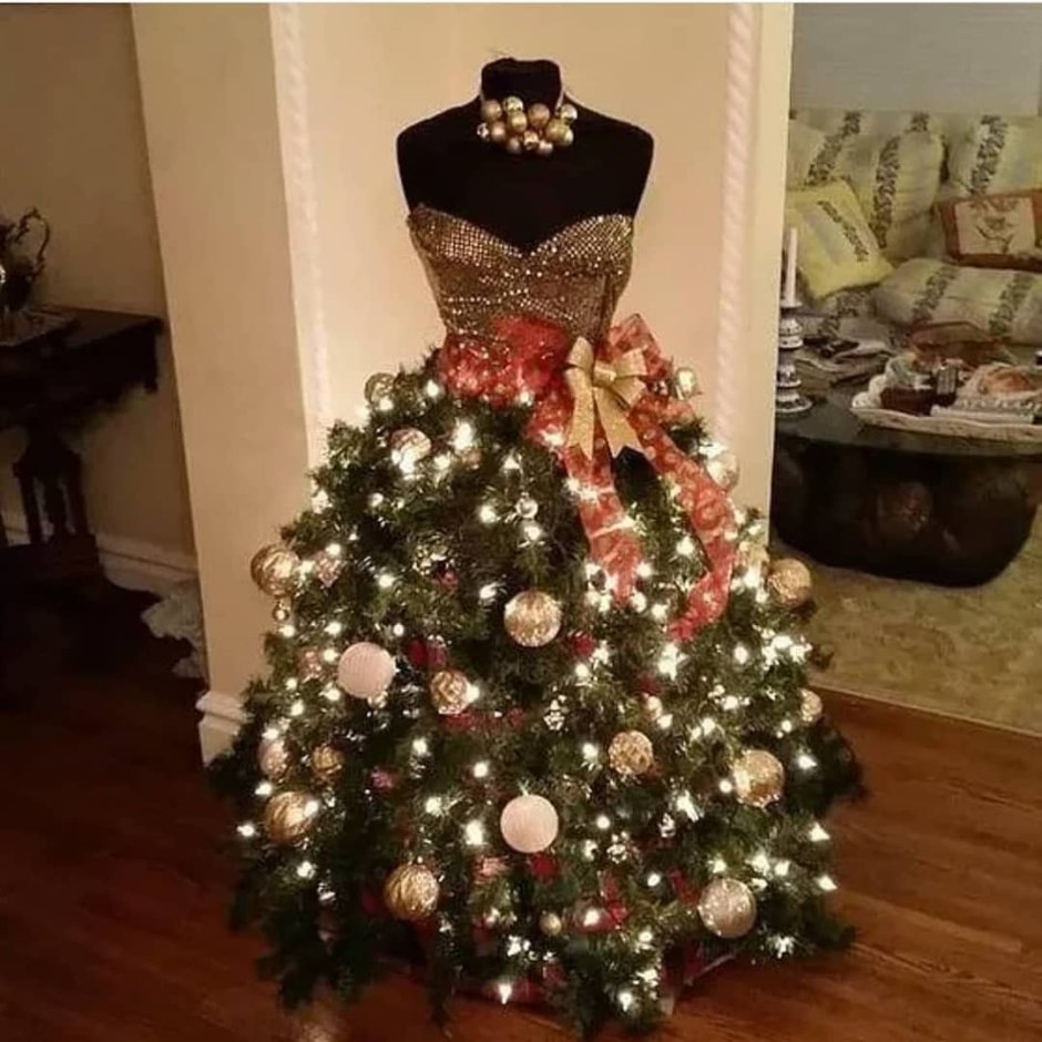 Необычное платье на новый год