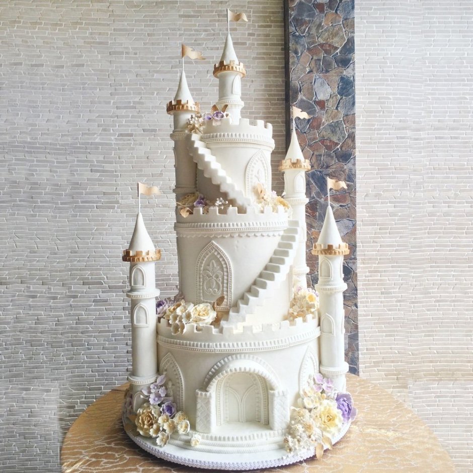 Сказочный свадебный торт