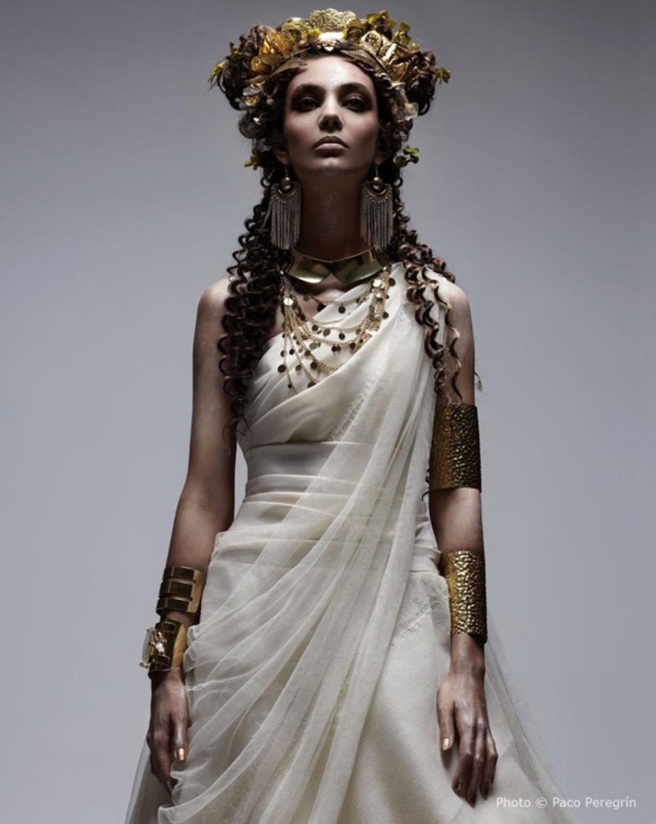 Платье в римском стиле