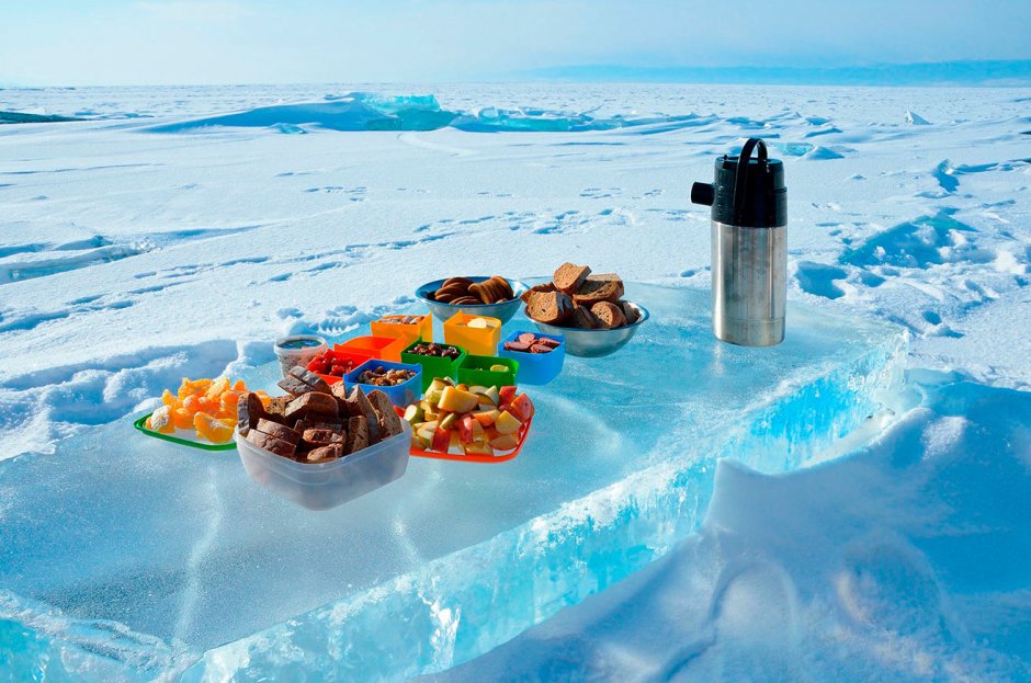 Пикник на льдине Байкал