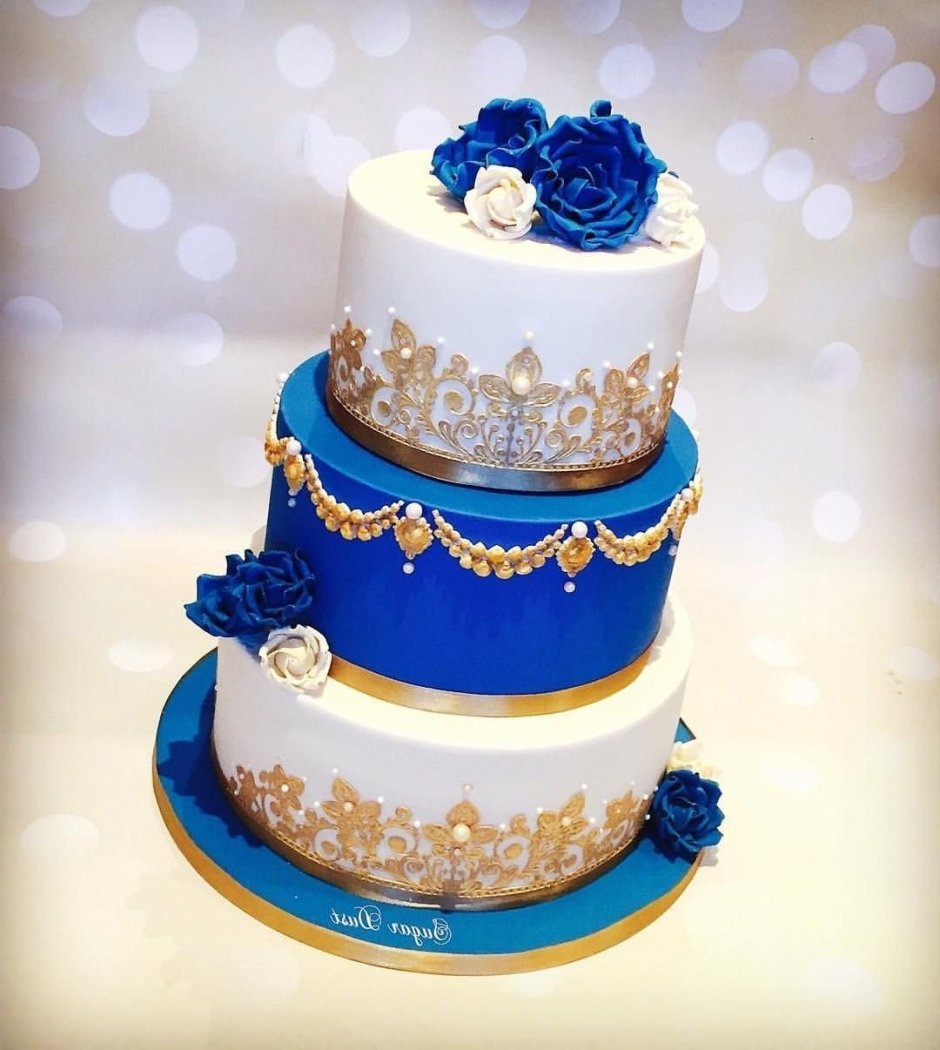 Свадебный торт в синих тонах
