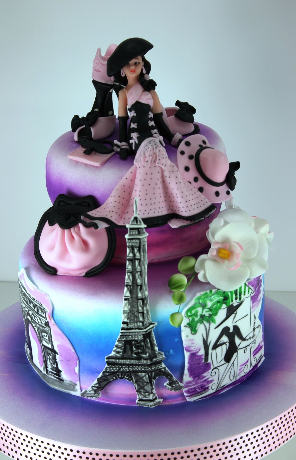 Торт в парижском стиле