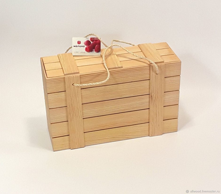 Коробка для флешки деревянная