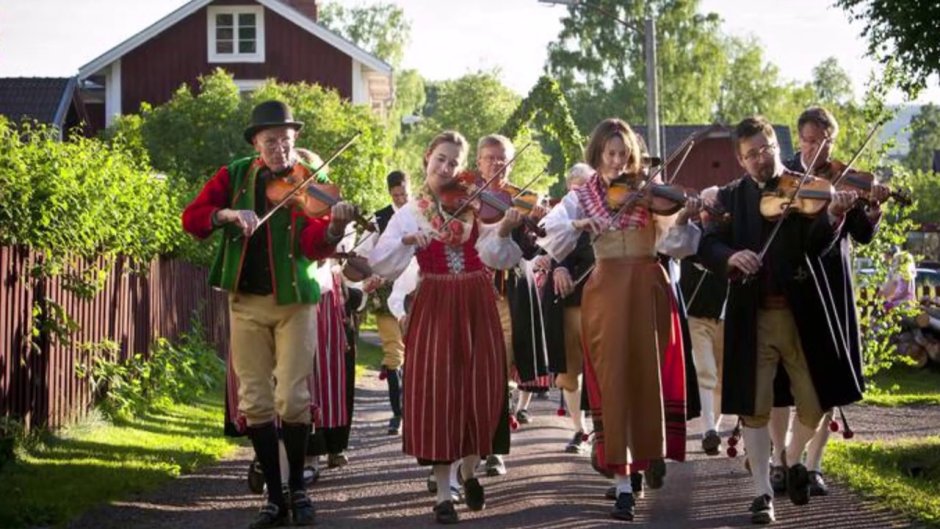 Midsummer шведский праздник