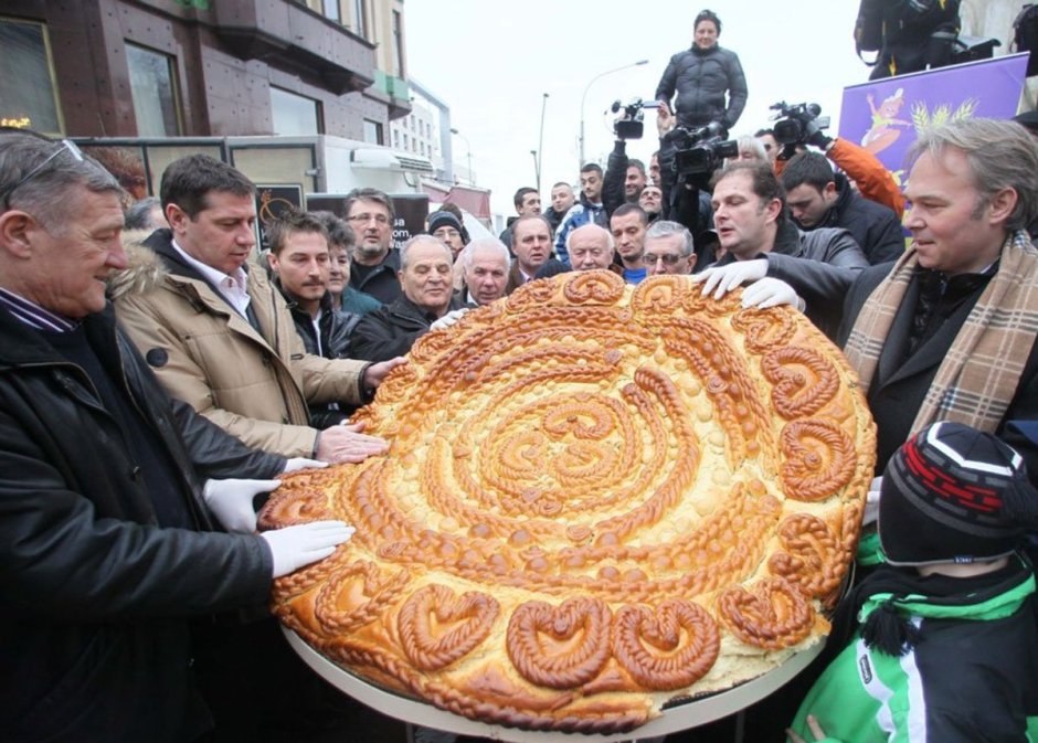 Сербский Рождественский хлеб