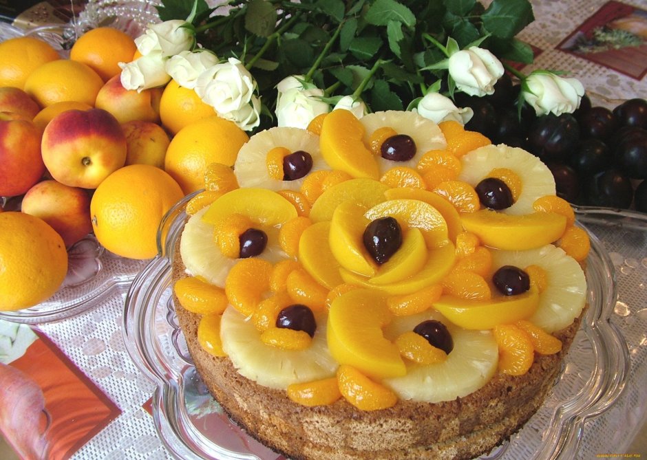 Торт с персиками консервированными