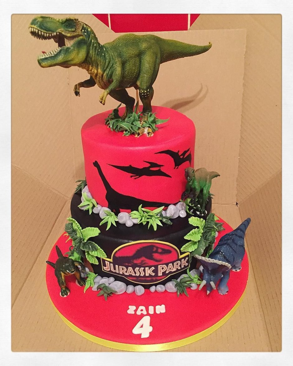 Торт динозавр двухэтажный