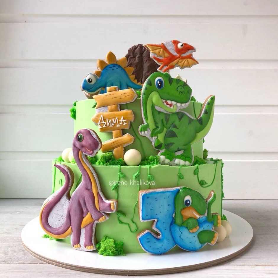 Торт из динозавров