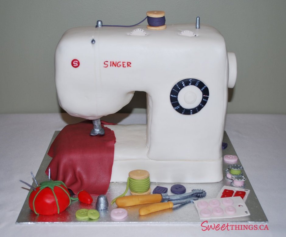 Торт швейная машинка