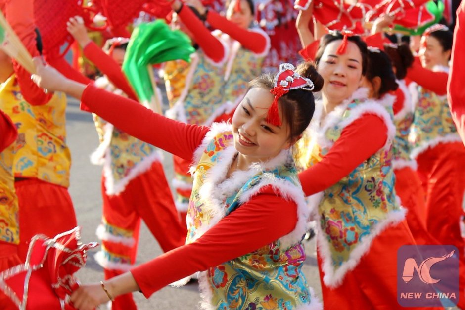 Праздник весны в Китае китайский новый год