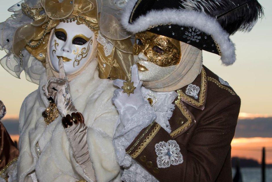 Венецианские карнавальные костюмы