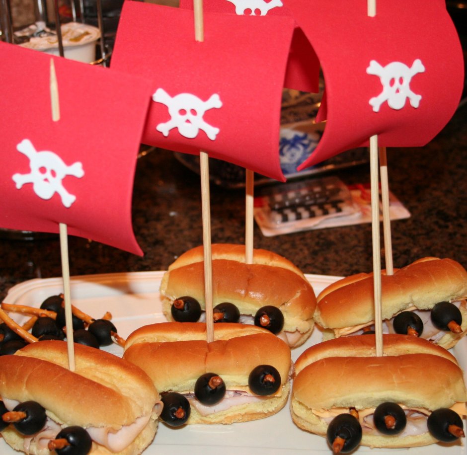 Пиратская вечеринка еда