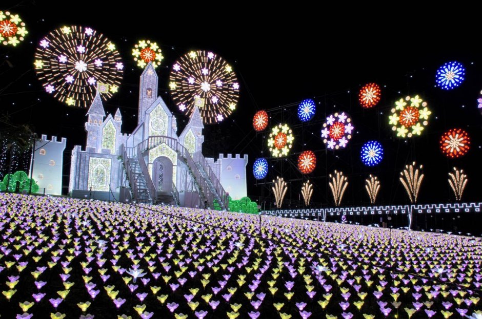Фестиваль света в Японии Кувана туннель