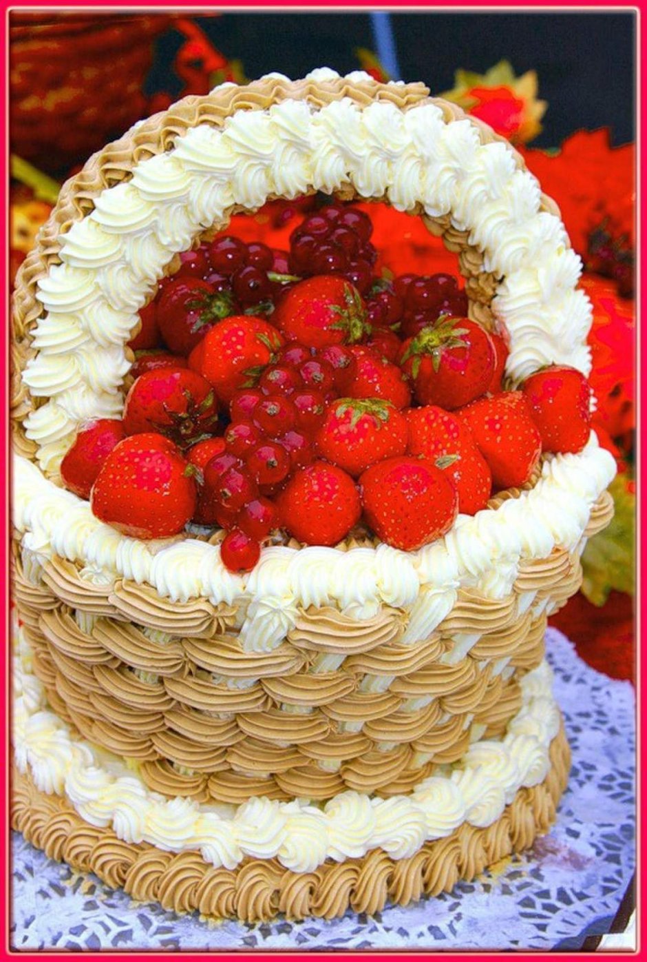 Украшение торта корзинка с ягодами